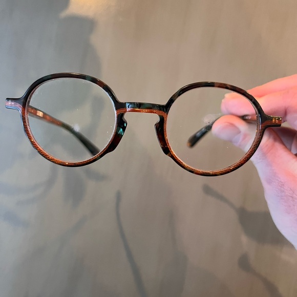 Le Rey Tortoise Shell Round Glasses - Picture 2 of 5